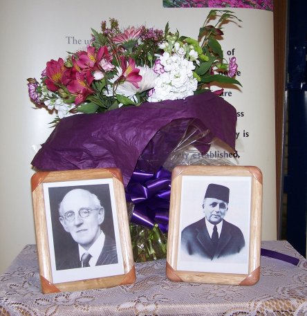 {short description of image}