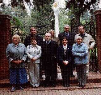 {short description of image}